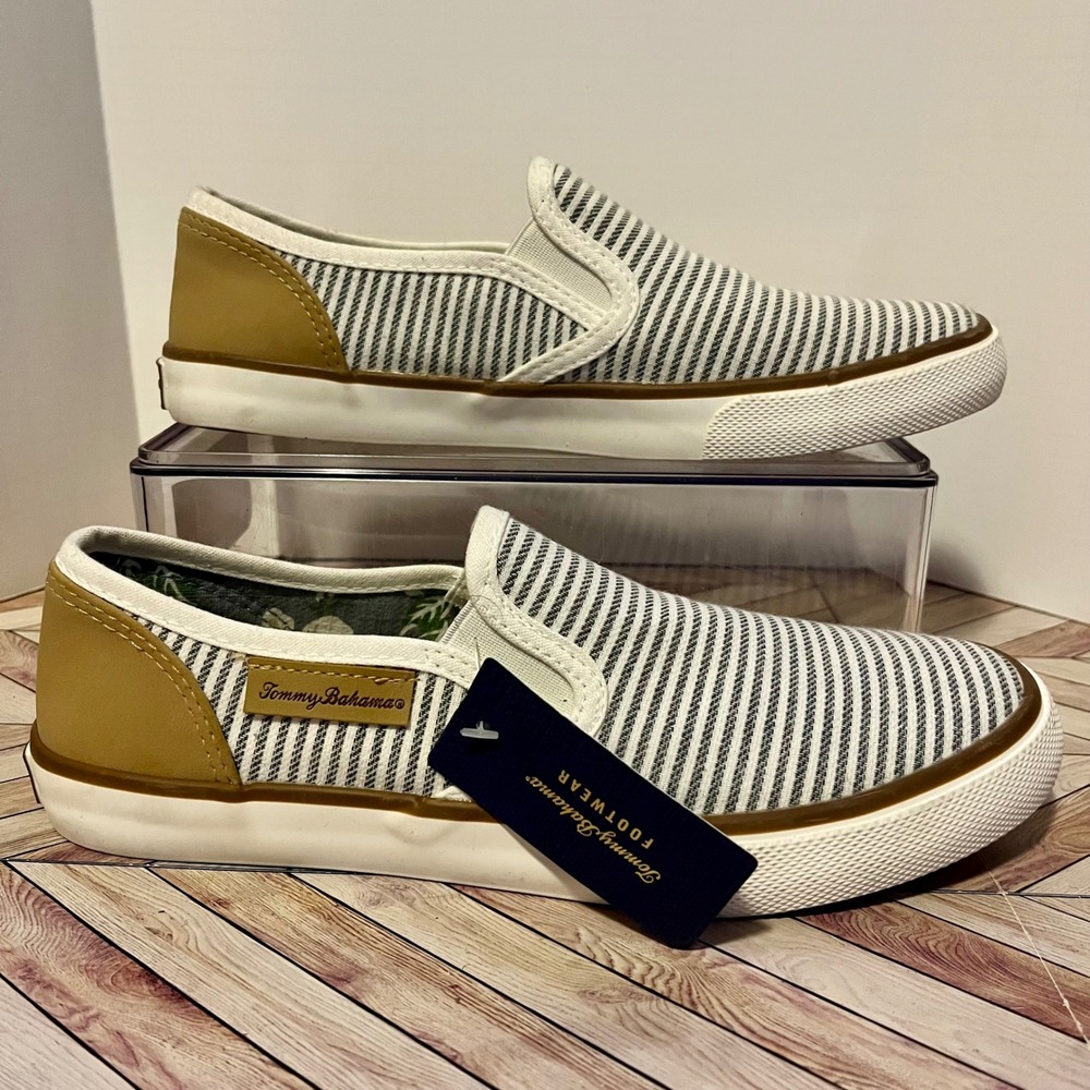 Tommy Bahama Sailor Slip On Sneaker Women 7.5 Blue White Striped TBF21WVL025A